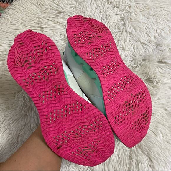 REEBOK • White + Neon Zig Dynamic Running Shoes Sneakers - Picture 7 of 9